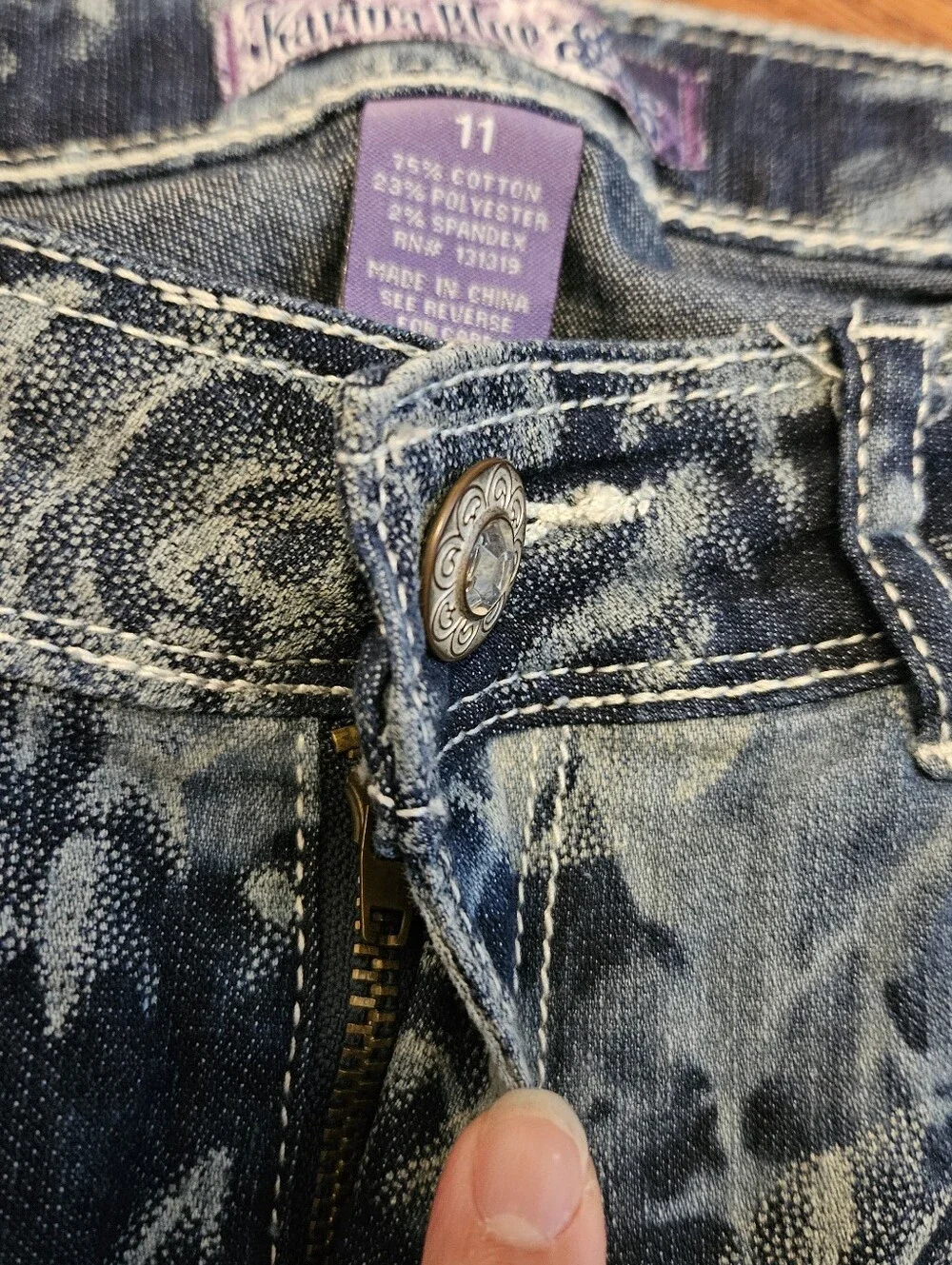 Jeans